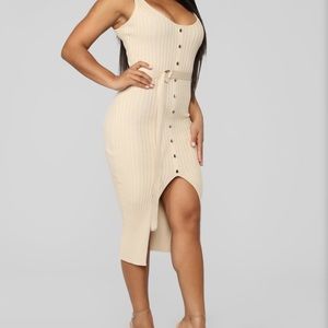 BRAND NEW-  Fashion Nova Midi Dress